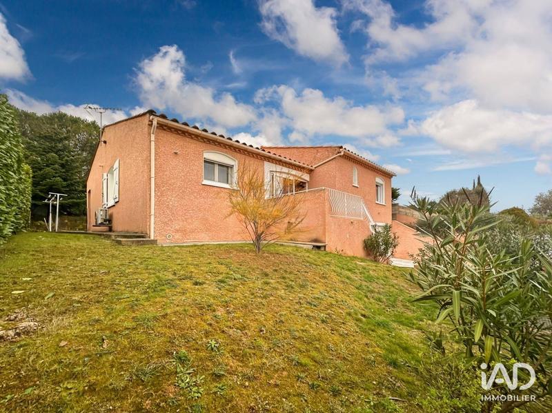 Maison - 95 m² - 4 pièces