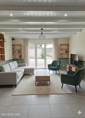 Maison - 90 m² - 7 pièces