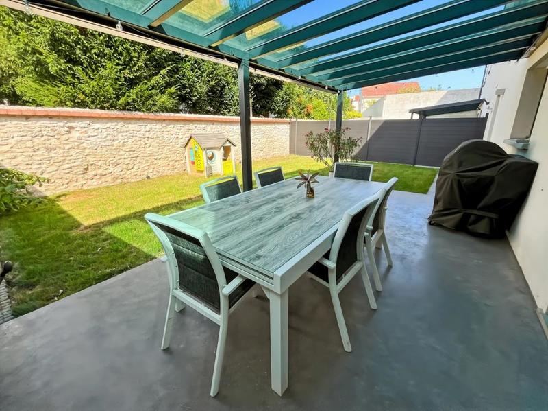 Maison - 120 m² - 5 pièces