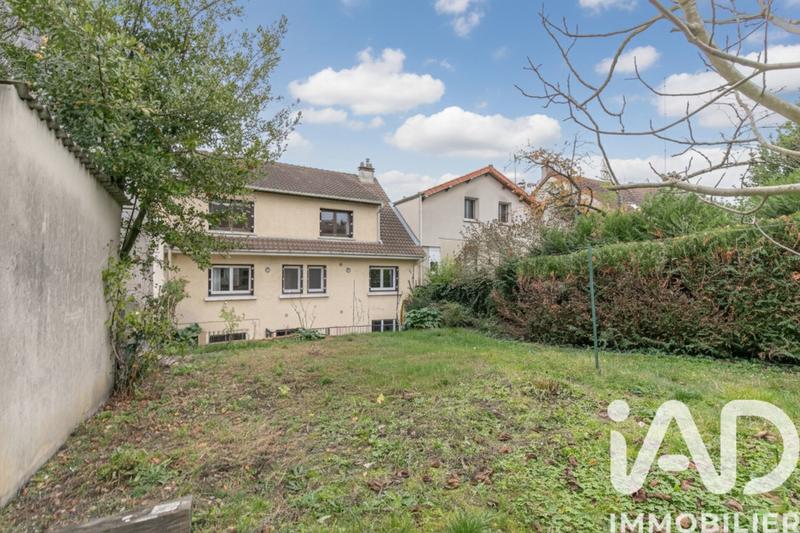 Maison - 140 m² - 7 pièces
