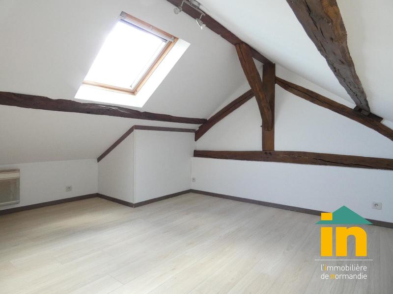 Immeuble - 130 m² - 8 pièces