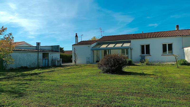 Maison - 104 m² - 4 pièces