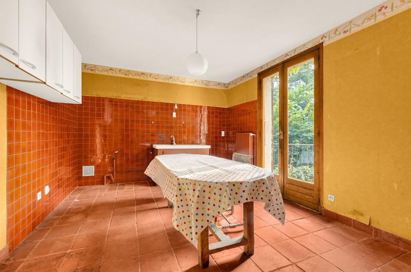 Maison traditionnelle - 217 m² - 7 pièces