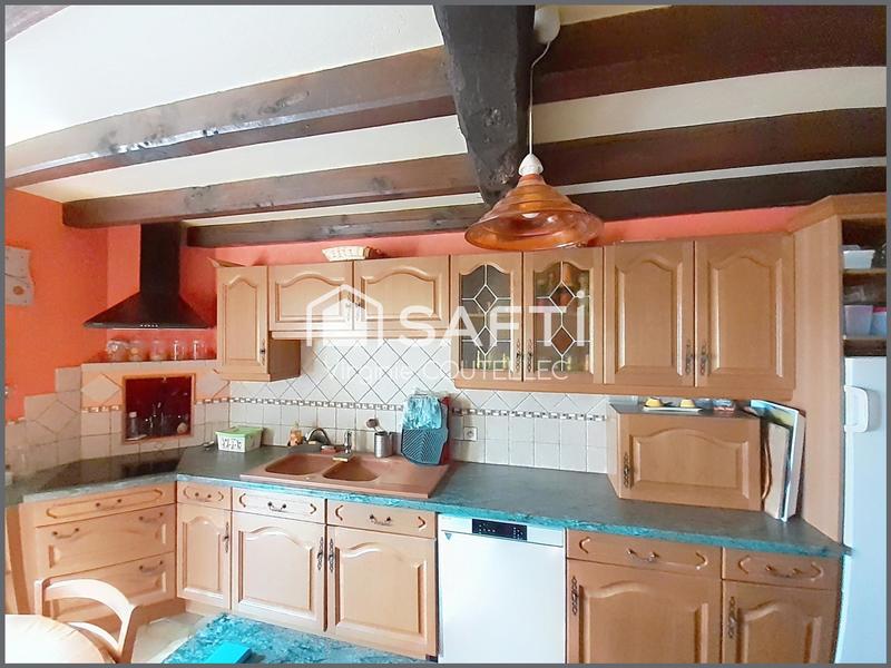 Maison - 200 m² - 8 pièces