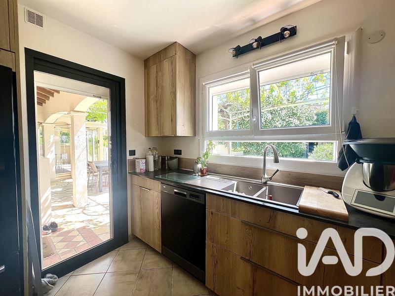 Maison - 170 m² - 5 pièces