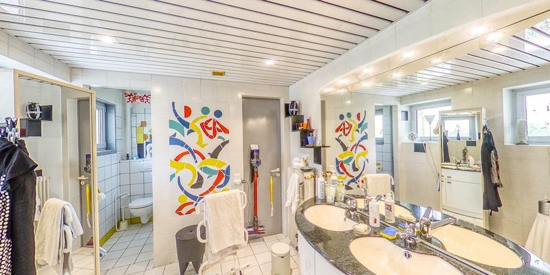 Maison - 262 m² - 8 pièces