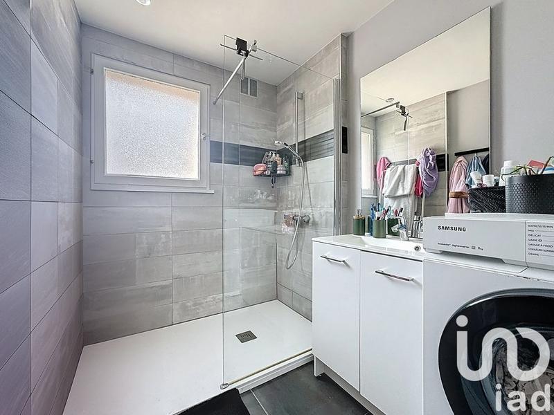 Appartement - 92 m² - 4 pièces