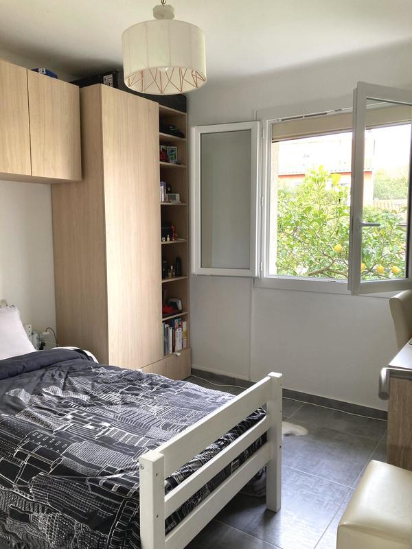 Maison - 98 m² - 4 pièces