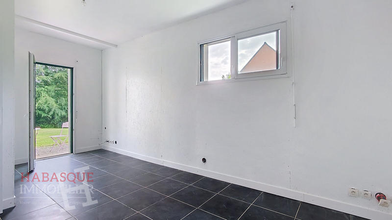 Maison - 139 m² - 8 pièces