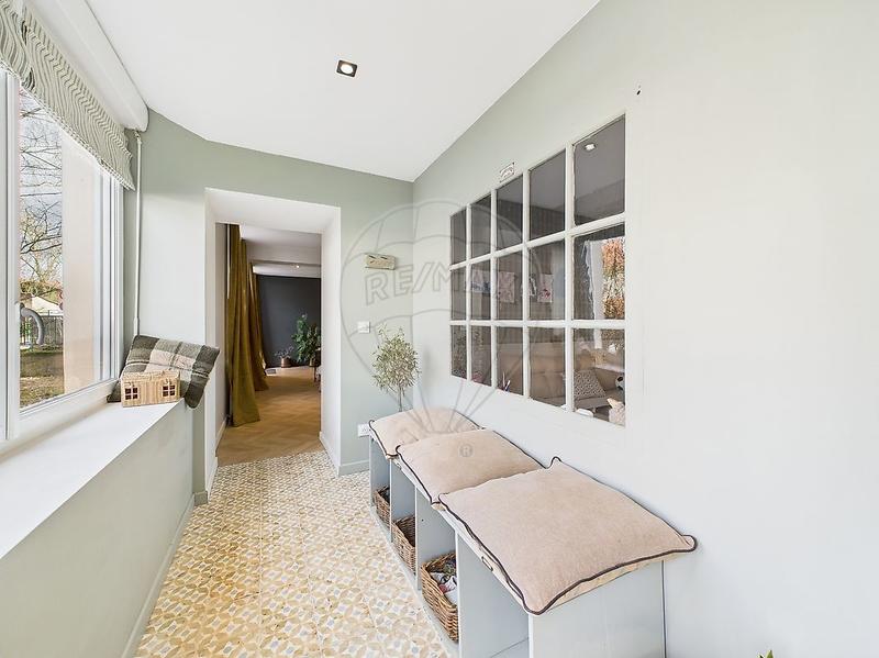 Maison - 270 m² - 7 pièces