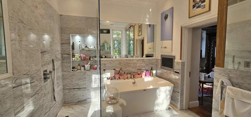 Château - 450 m² - 9 pièces