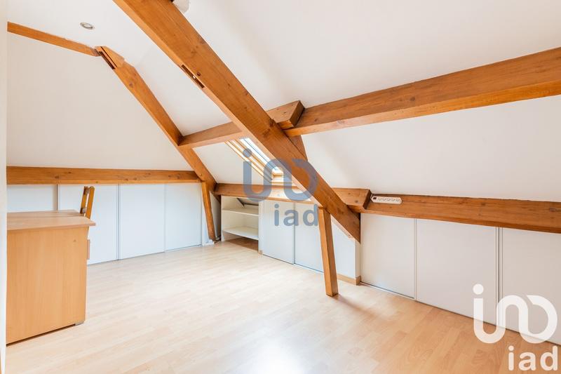 Maison - 183 m² - 10 pièces