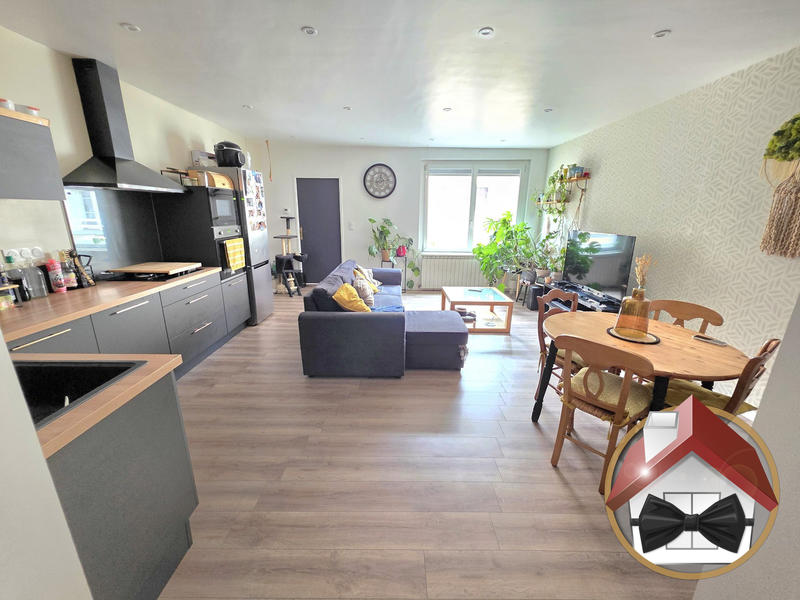 Appartement - 80 m² - 3 pièces