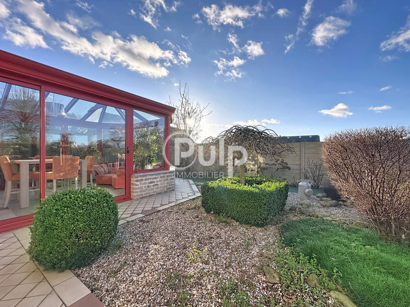 Demeure - 260 m² - 8 pièces