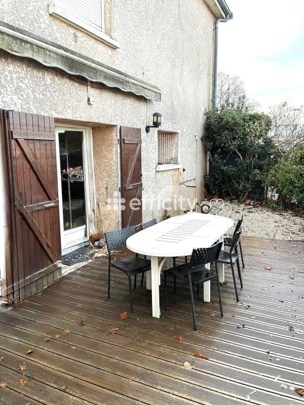 Appartement - 64 m² - 2 pièces