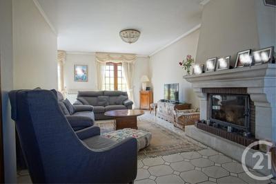 Pavillon - 137 m² - 6 pièces