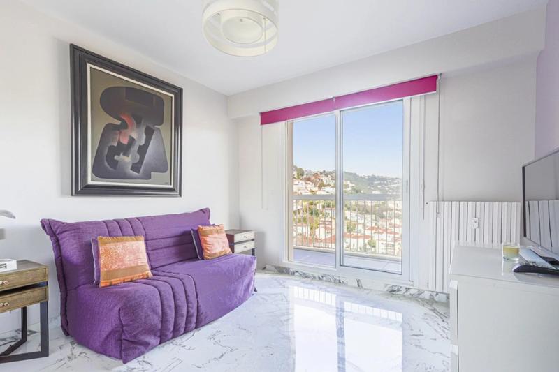 Appartement - 160 m² - 6 pièces