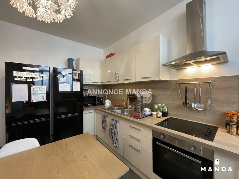 Chambre - 15 m² - 7 pièces