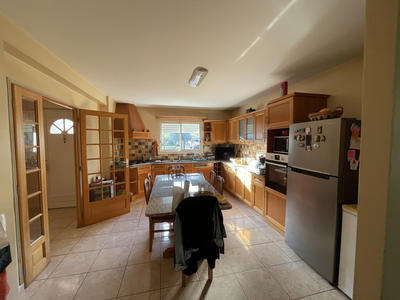 Maison - 170 m² - 5 pièces