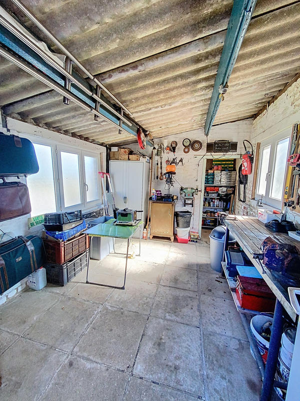 Maison - 85 m² - 6 pièces