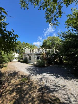 Maison - 138 m² - 8 pièces