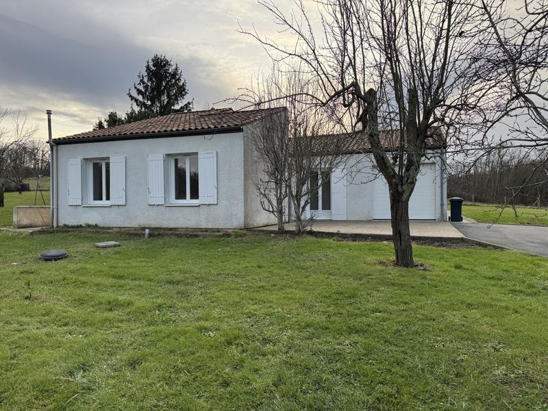 Maison - 95 m² - 5 pièces