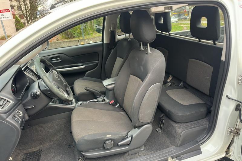 Mitsubishi L200 III Xtra Cab 2.2 Di-D 150