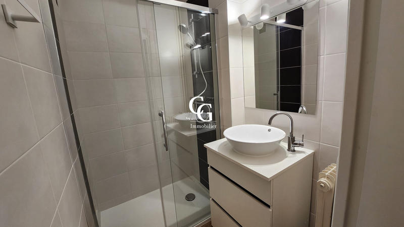 Appartement - 49 m² - 2 pièces