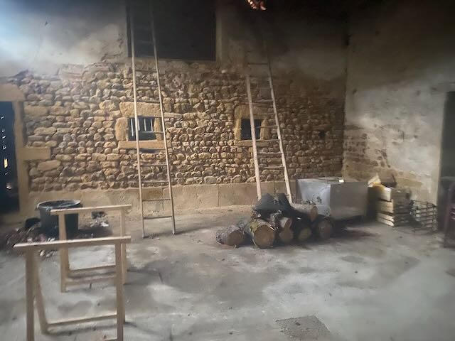 Local commercial - 150 m² - 4 pièces