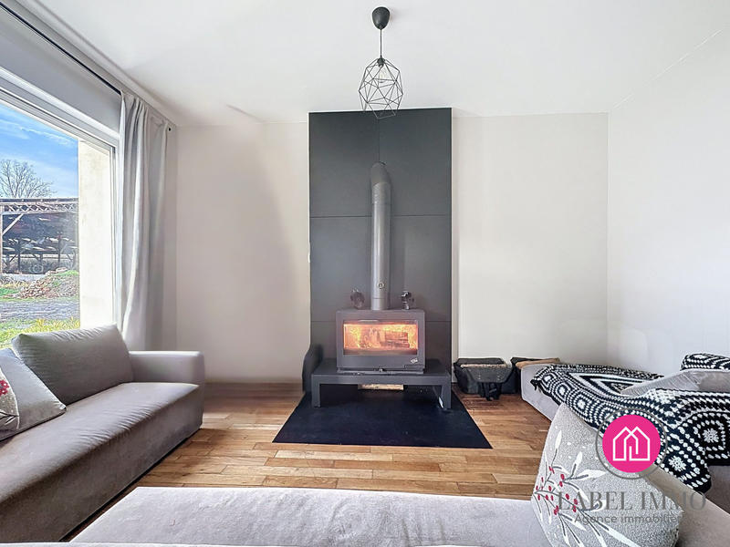 Maison - 250 m² - 10 pièces