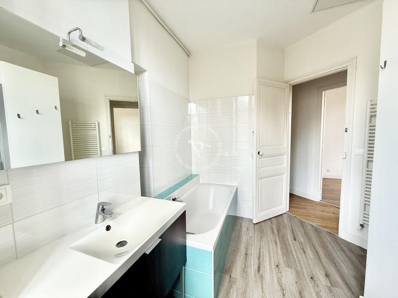 Appartement - 134 m² - 5 pièces