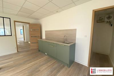 Bureau - 280 m²