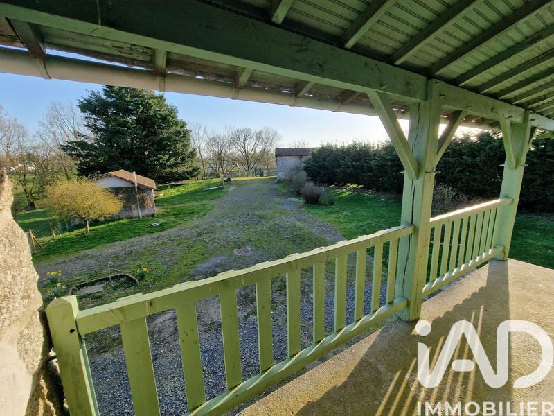 Maison - 195 m² - 6 pièces