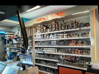 Local commercial - 130 m² - 2 pièces