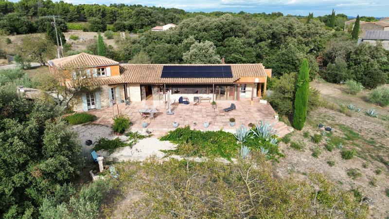 Villa - 215 m² - 5 pièces