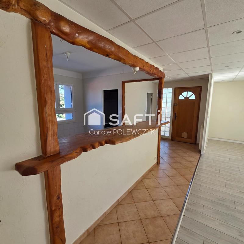 Maison - 430 m² - 6 pièces