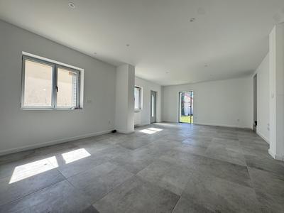 Maison traditionnelle - 128 m² - 6 pièces