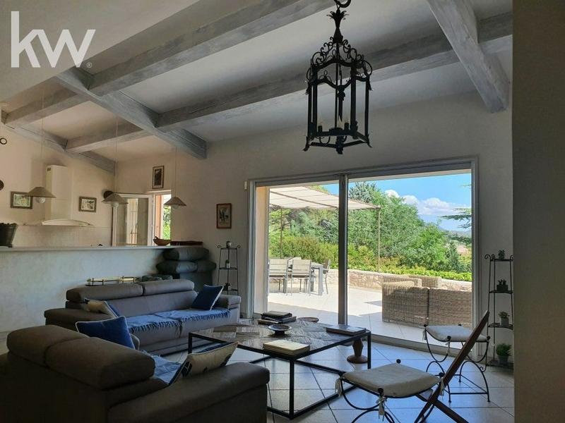 Bastide - 195 m² - 6 pièces
