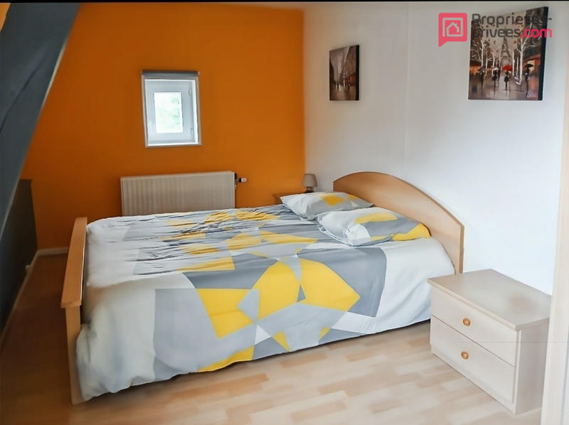 Maison - 151 m² - 9 pièces