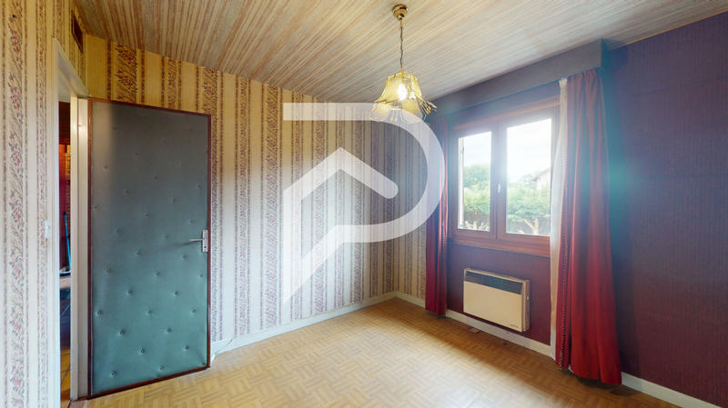 Maison - 136 m² - 6 pièces