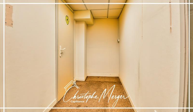 Local commercial - 95 m² - 3 pièces