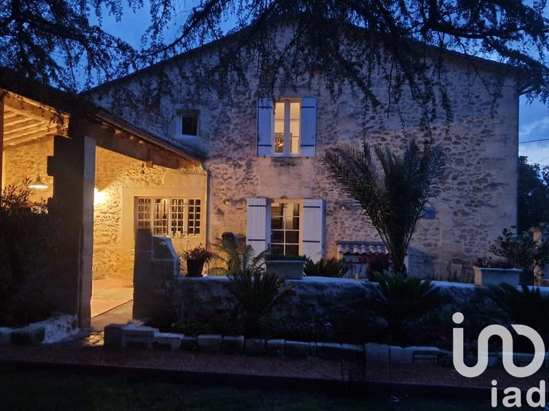 Maison - 295 m² - 7 pièces