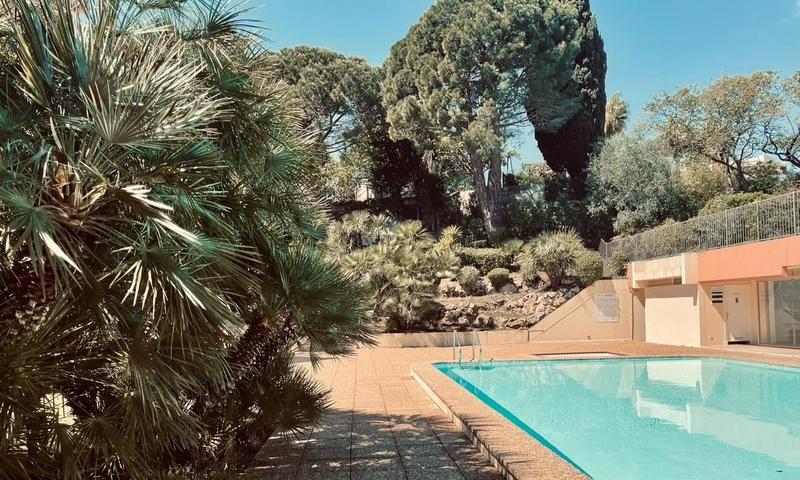 Studio - 35 m² - 1 pièce