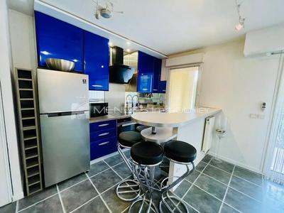 Appartement - 64 m² - 4 pièces