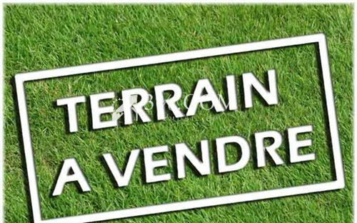 Terrain constructible - 3 527 m²