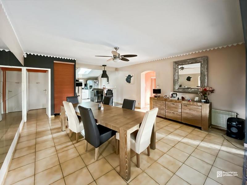 Maison - 120 m² - 5 pièces