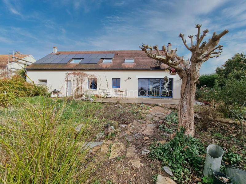 Maison - 169 m² - 7 pièces