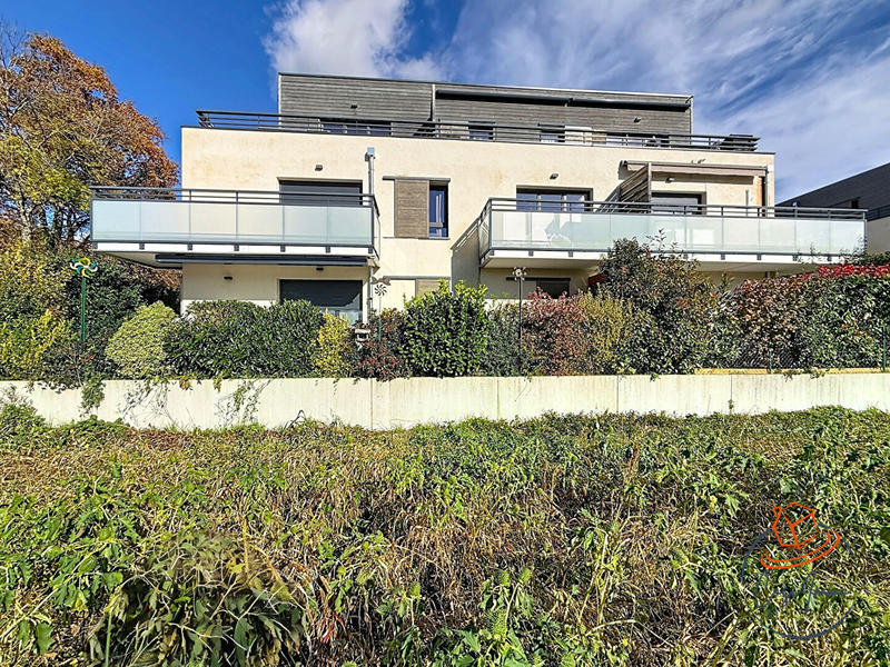 Appartement - 81 m² - 4 pièces