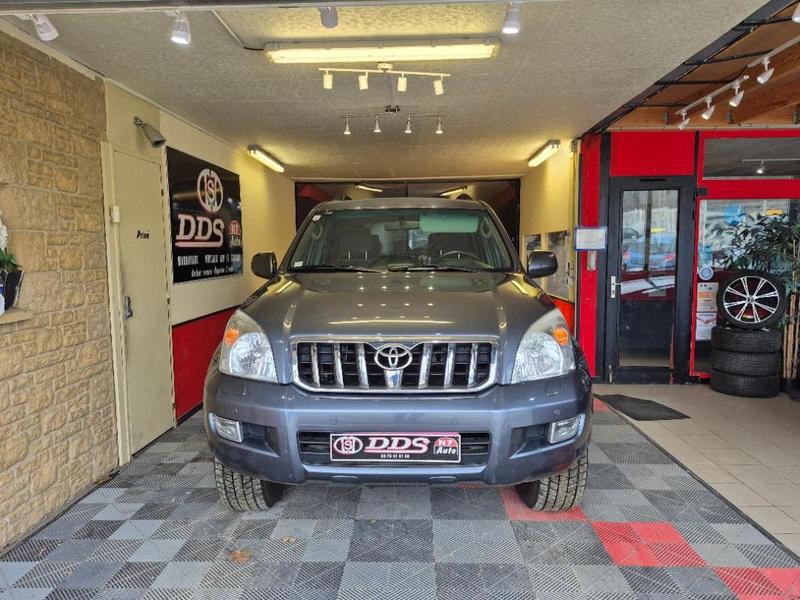 Toyota Land Cruiser d-4d Vx Gps Clim Carnet Attelage