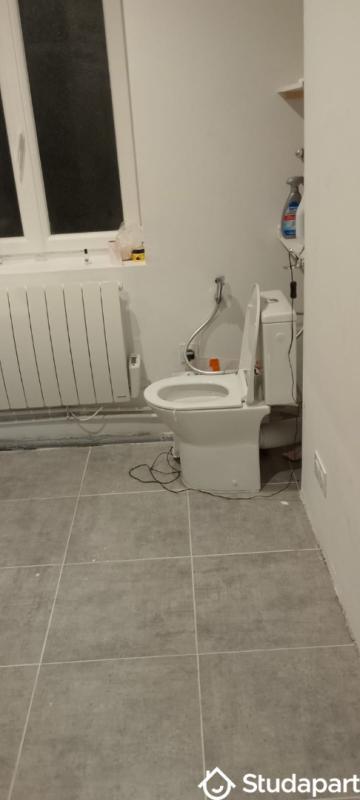 Chambre - 9 m² - 1 pièce